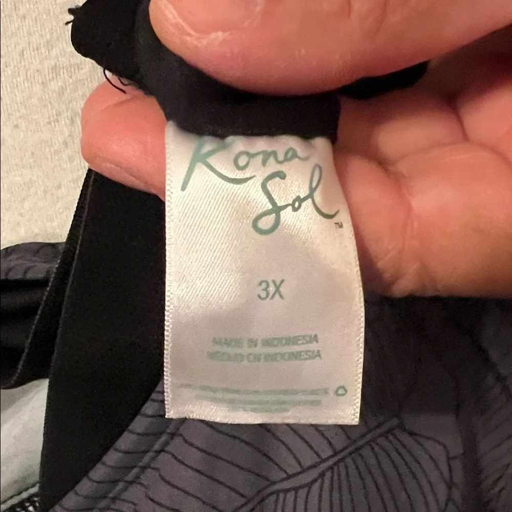 Blue Patterned  SwimTank Top - Picture 2 of 3